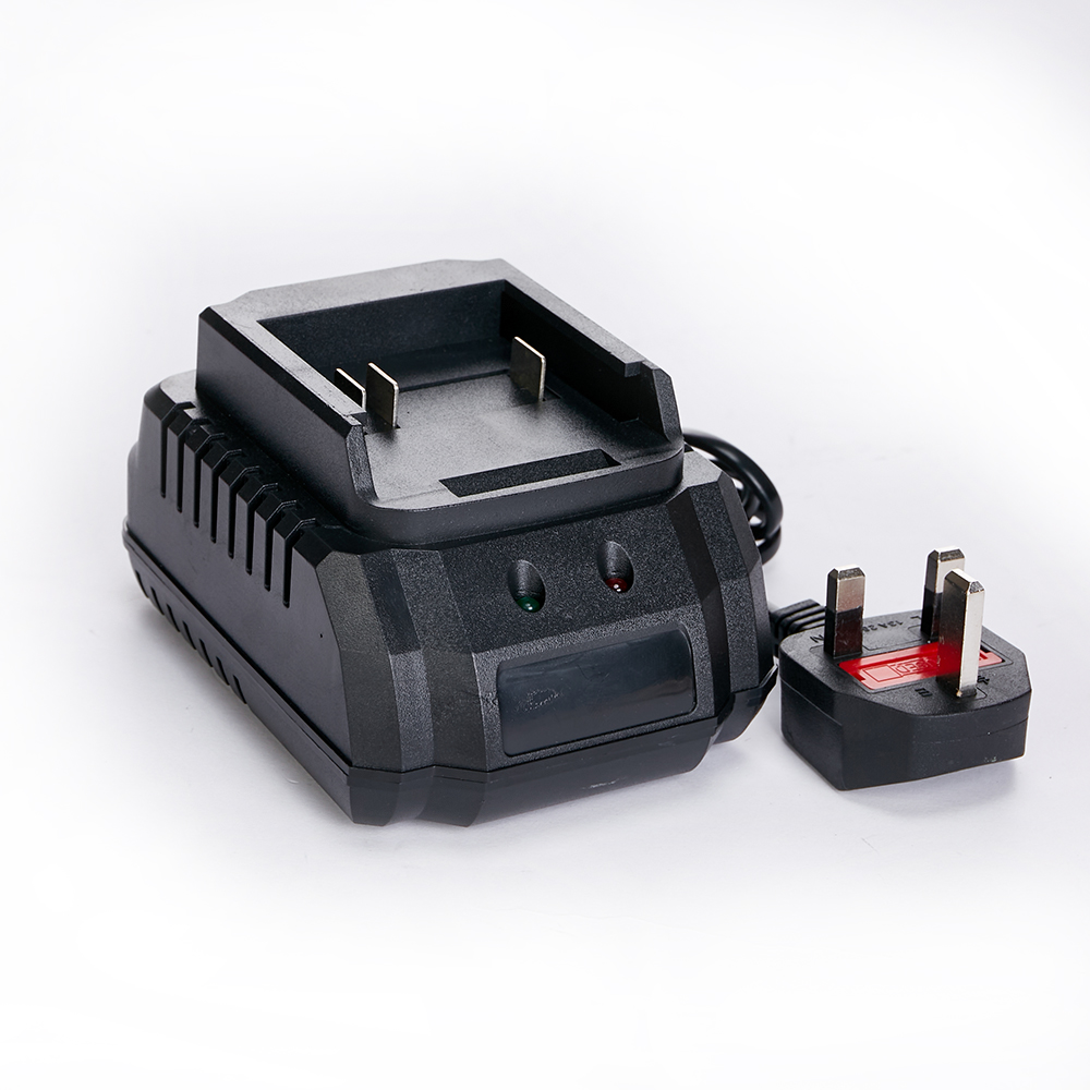 Charger EU/US/UK Plug for 18V  - Power Tools Uk recensione e prezzo